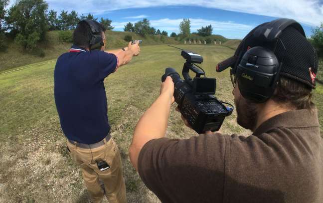 Video camera hand gun